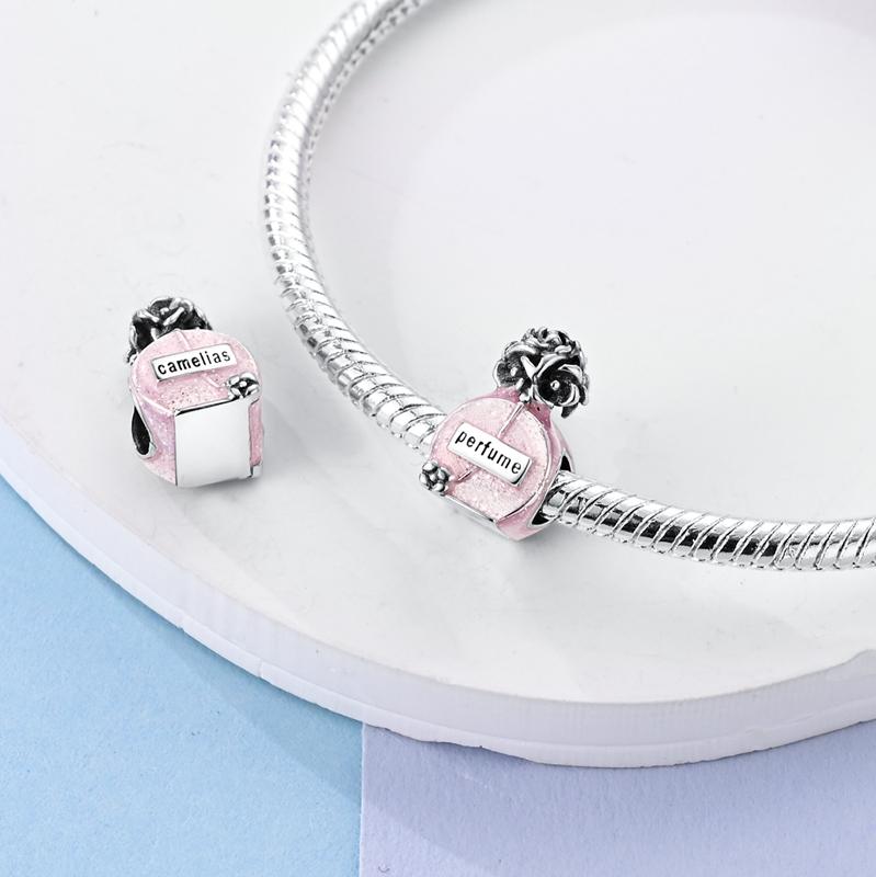 copper Rabbit Pendant Rabbit Birthday Cake Bead Charms Compatible With 4MM Hole Diamete Charm Bead Charms Bracelets Women Do It Yourself Jewellery Gif