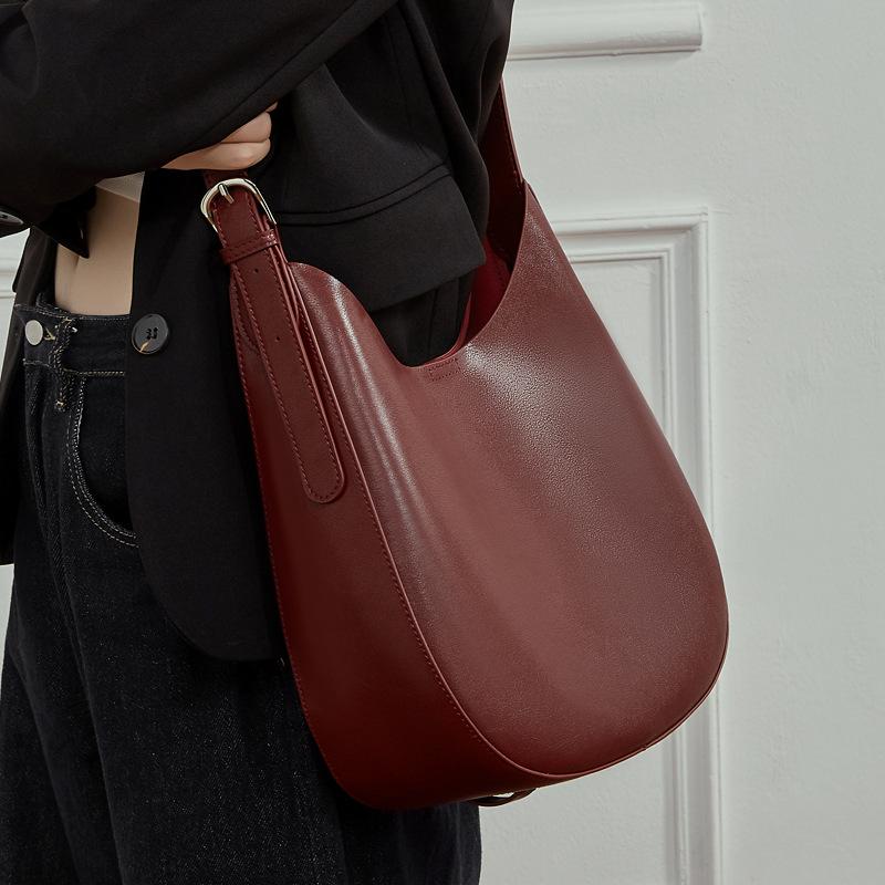 Single-shoulder Underarm Bag Genuine Leather Women's Bag Niche Design Crescent Bag Crossbody Tote Bag