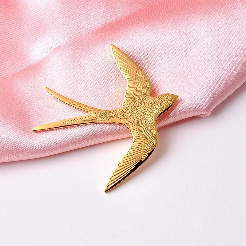 Stainless Steel Swallow Brooch for Women Men Punk Geometric Metal Animal Brooch Pin Suit Decoration Jewelry Accessories Gift
