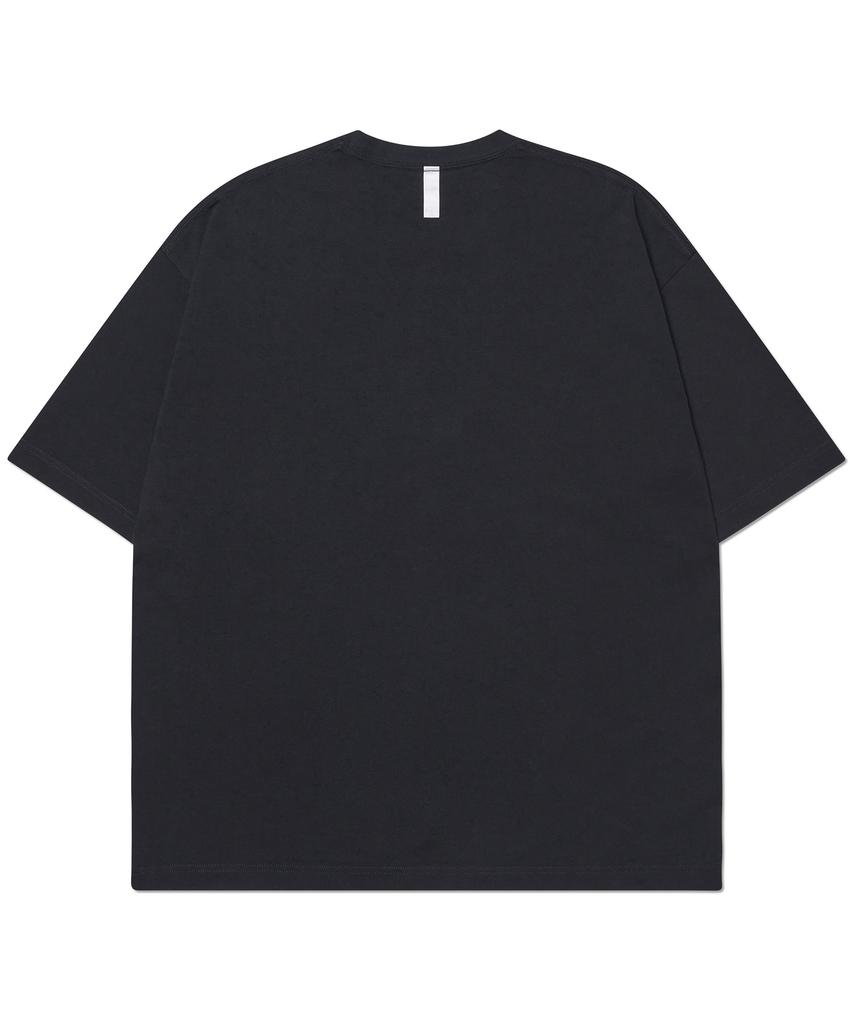 Nomaenyueol Arched Text T-Shirt - Black