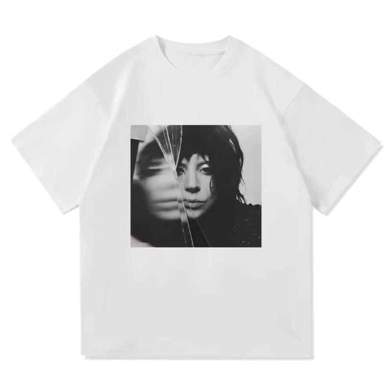 2025 New Essential Cotton Unisex T-Shirt Fashion Printing Soft Breathable Crew Neck Fashion Men's and Women's T-Shirts One Piece