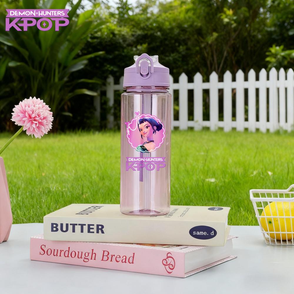 Demon Hunters Rumi Mira Zoey Jinu Celine Plastic Water Cup Pop Drinking Bottle School Huntrix Gourde 800ML KPOP HUNTR X K Kid Friendly Entertaining
