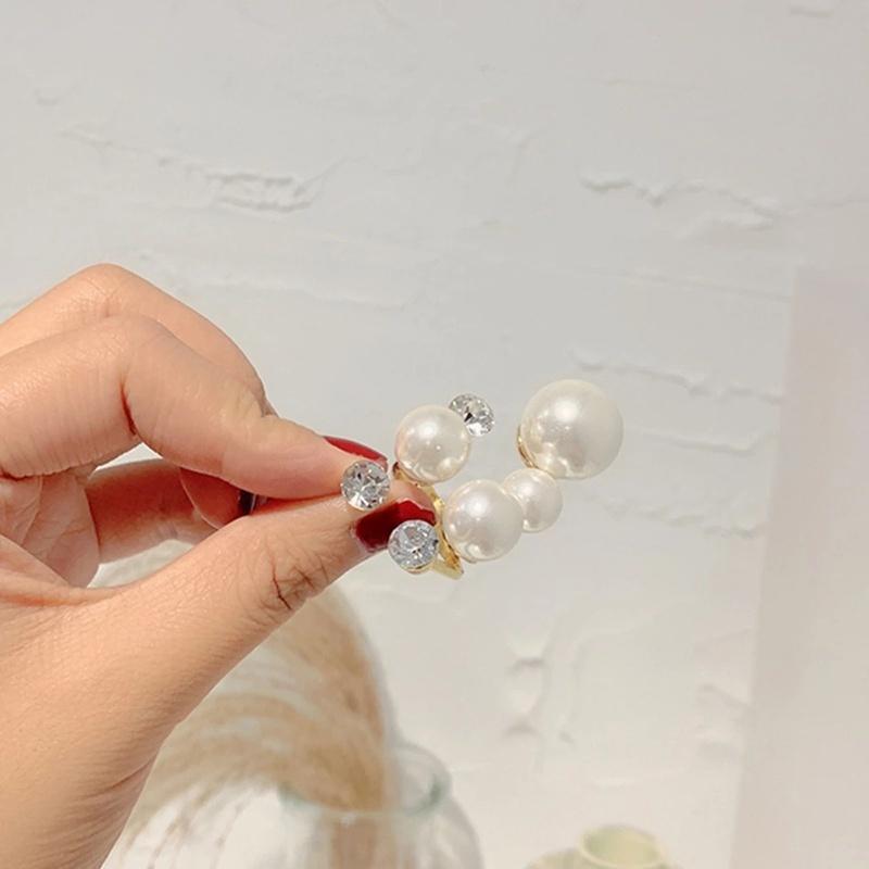 Elegant Vintage Large Rings with Artificial Pearls, Women's Shiny Crystal Rhinestones, Custom Charming Ring, Wedding Jewelry