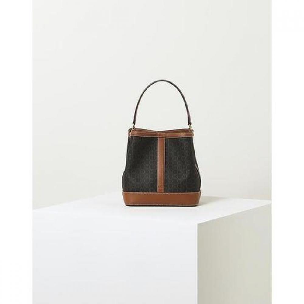 Daks Brown Barnet Dd Pattern Leather Small Shoulder Bag Dcba3e868w3