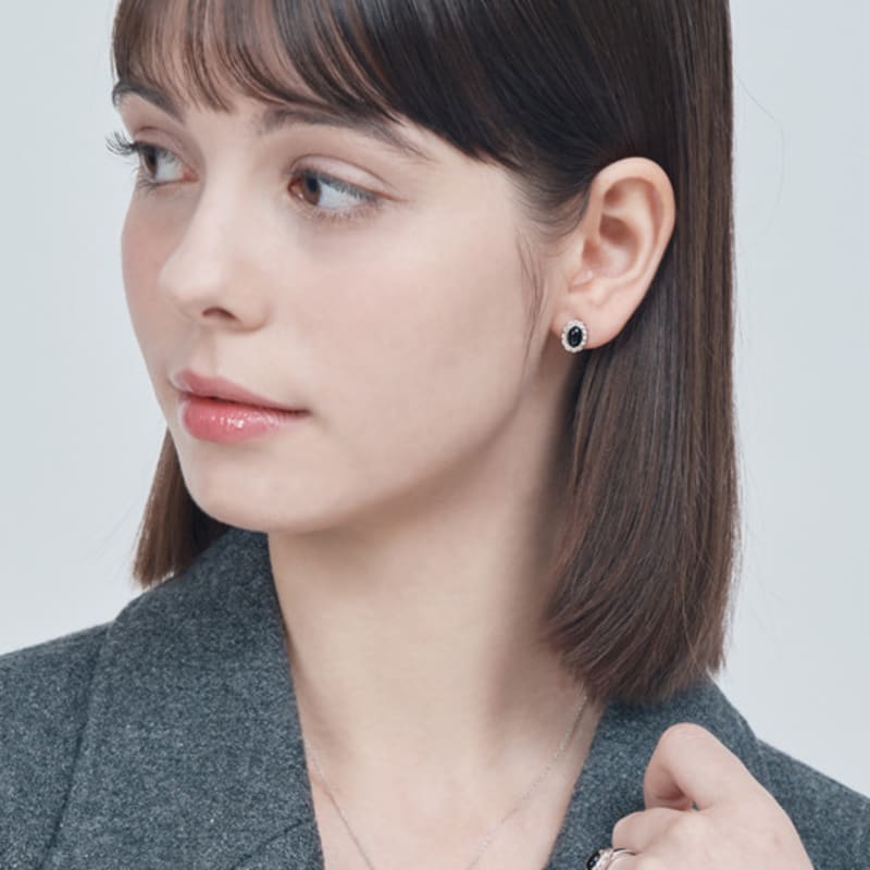 ELLE Jewelry 14K Ella Oval Onyx Earrings (Gold Filled) ELGPEE499