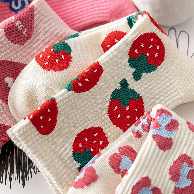 Cute Harajuku Strawberry Love Sweet Socks Middle Tube Breathable Fashion Autumn And Winter Casual Socks