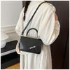Borsa a tracolla alla moda da donna 2025 - Design di nicchia coreano, Borsa a mano quadrata piccola versatile