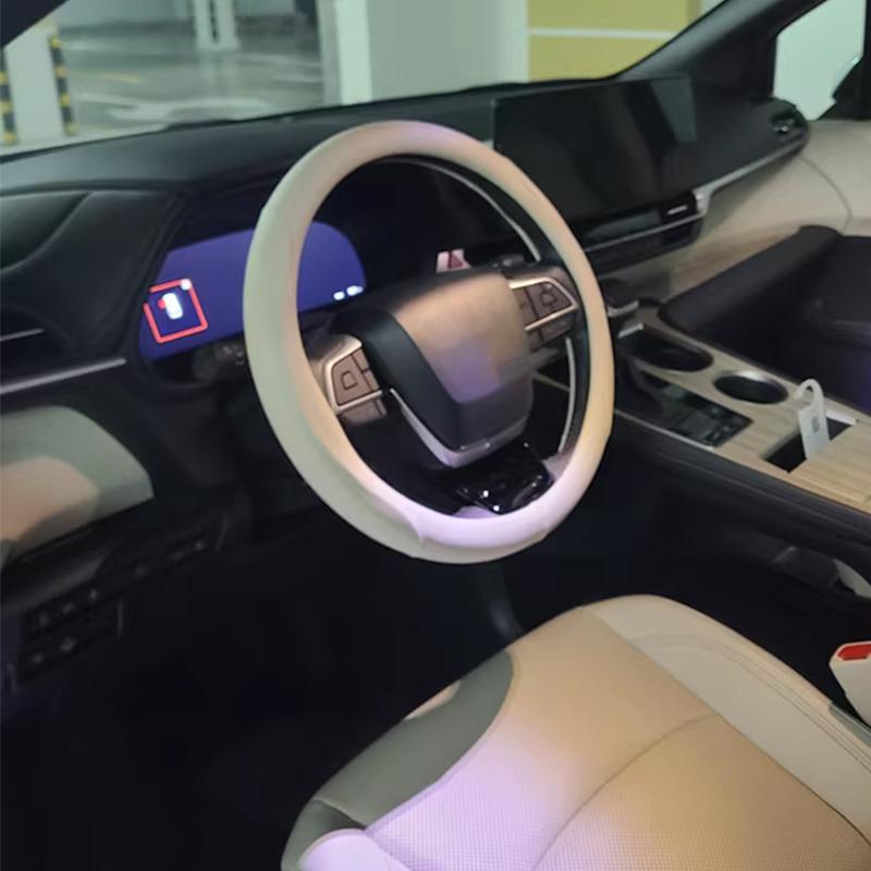 For Toyota Sienna XL40   2024 2025 Car Steering Wheel Protective Cover Made of Silicone Material for Interior Protection