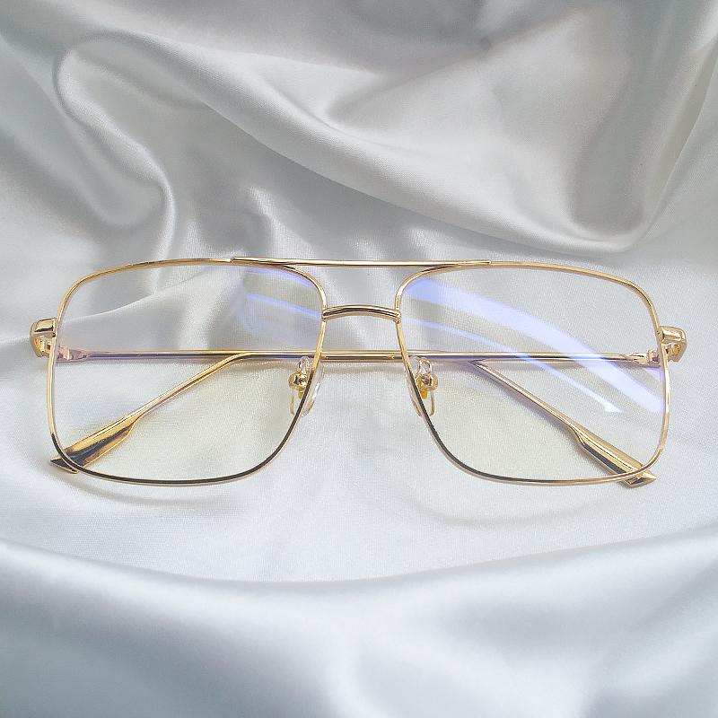 Stylish square frame vintage eyeglasses Men Oversized Metal Material Eyeglasses frame Women Clear Lens Design Eyeglasses Gold Optical Spectacle