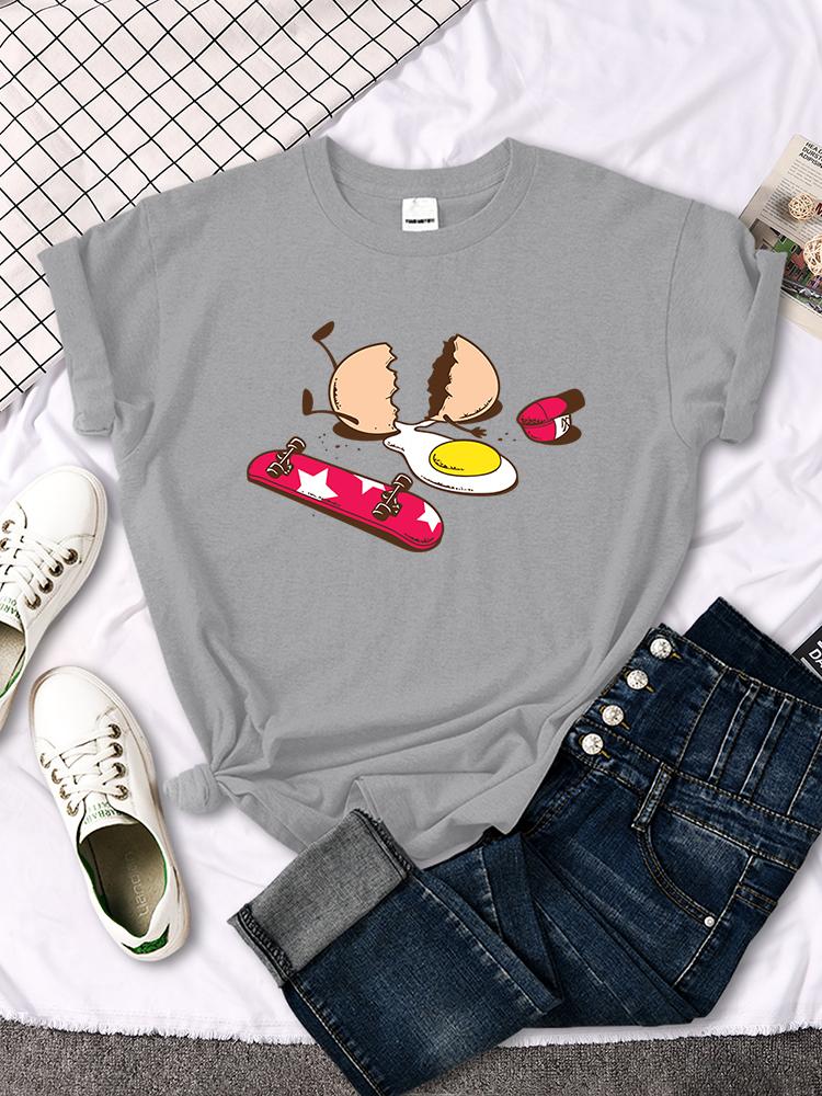Hauts à Manches Courtes Drôles Œuf Cassé et Skateboard T-shirt Femme Style Coréen Hip Hop T-shirt Pour Femmes Vêtements Décontractés Harajuku
