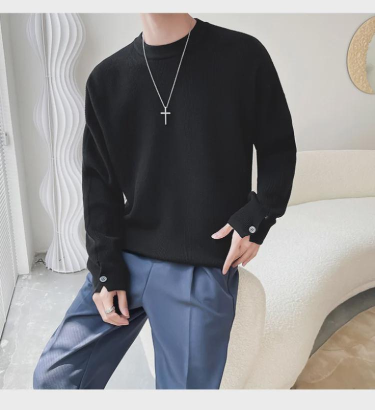 Men's White Round Neck Split-Sleeve Sweater