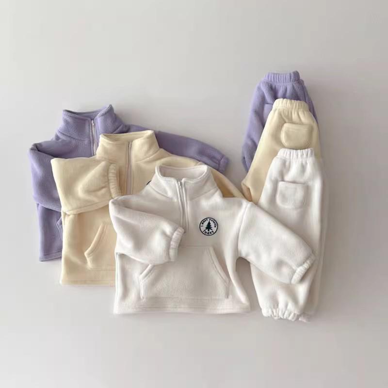 Baby- und Kleinkind-Winter-Fleece-Set im koreanischen Stil - Dick, modisch, zweiteiliges Ensemble mit hohem Kragen