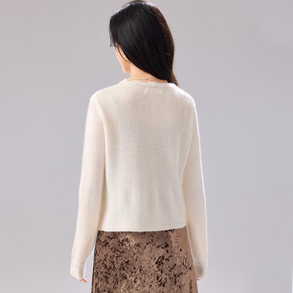 100% Pure Wool Winter New V-neck Hollow Leaf Pattern Pearl Buckle Gentle Women's Wool Cardigan
