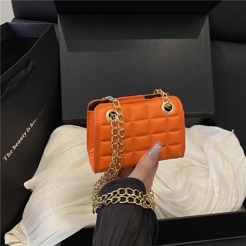 New Chain Checkered Armpit Bag Women's Rhombus Shoulder Bag Trendy Retro Texture Messenger Bag