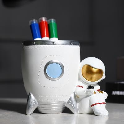 Sevimli Çocuk Bayramı Astronot Kalemlik Yaratıcı Hediye Masaüstü Dekoratif Süs Kalem Kovası