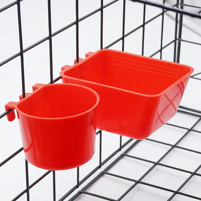 Abreuvoir Mangeoire pour Oiseaux Cage pour Oiseaux d'Eau Perroquet Plastique Abreuvoirs Eau Abreuvoir pour Pigeon Caille Poulet Canard Bols et Abreuvoirs 1 Pièce