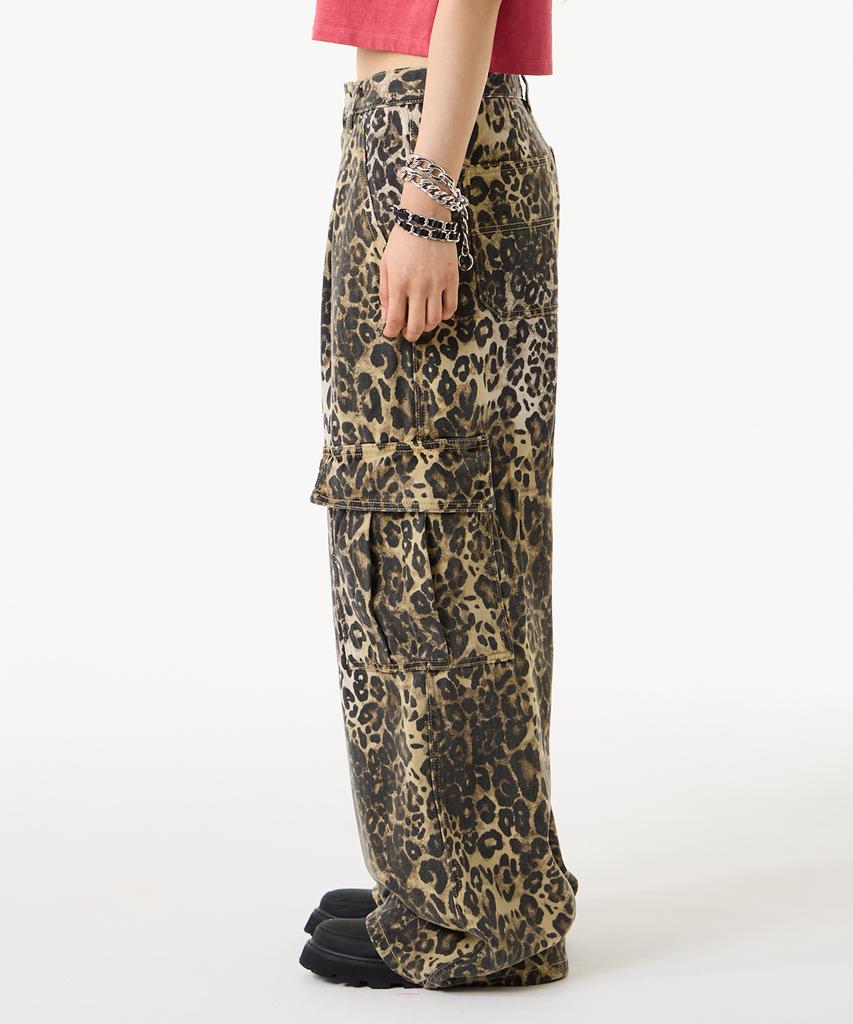 UNKNOWN PLANET Leopard Wide Cargo Pants Brown