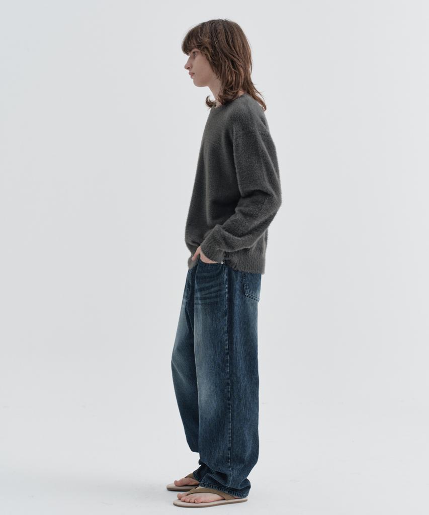 EZIO Fluffy Angora Round Knit_Charcoal