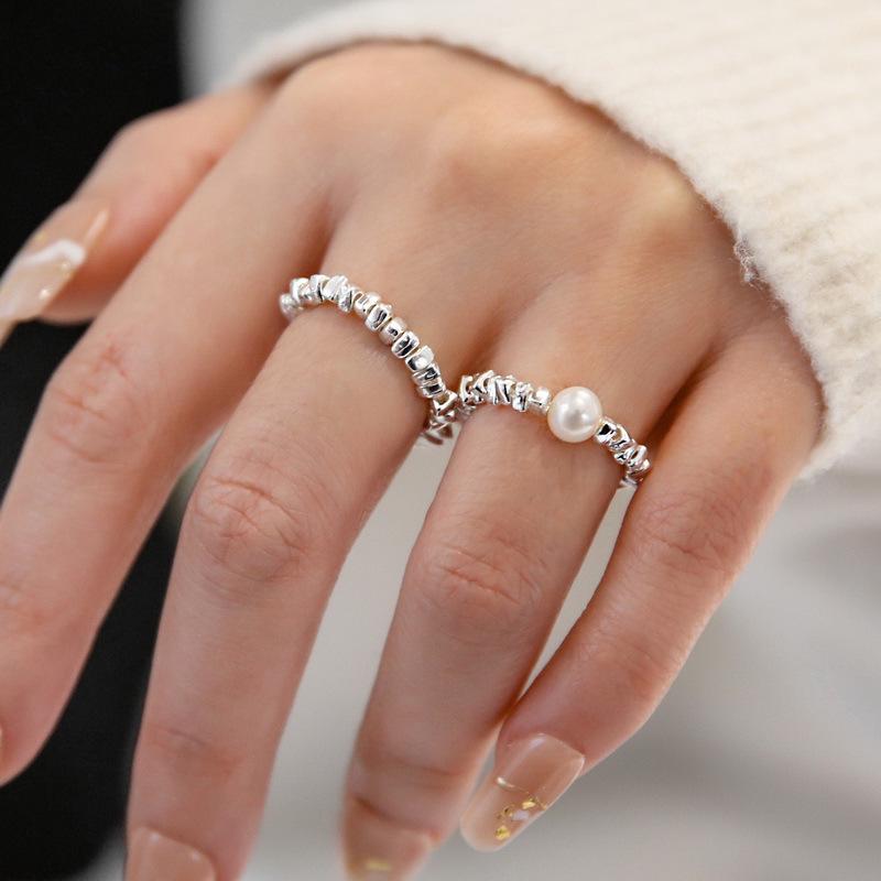 Geometric Pearl Crushed Silver Beaded Women's Retro Romantic Ring - Cool, Trendy, Stackable Ring for Index Finger