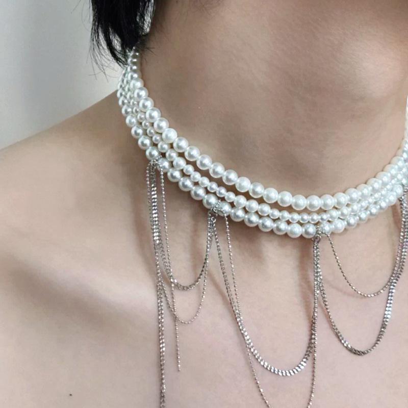 Elegant Pearl Tassel Multi-layer Clavicle Chain: Three-layer European & American Style Beaded Choker Necklace for Women