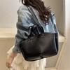 Einfarbige PU-Leder-Handtaschen, Modische Einzel-Tote-Schultertasche, Handtasche mit großem Fassungsvermögen für den Weg zur Arbeit, Einkaufstaschen für Damen