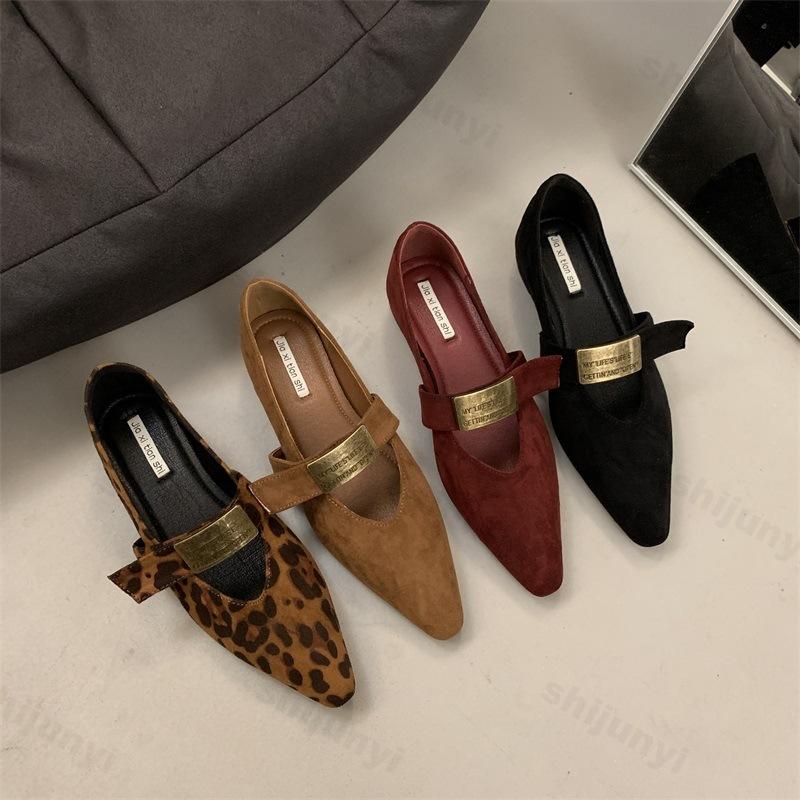 Fashion Women Mary Janes Shoes Flats Shallow Pointed Toe Autumn Designer Single Shoes 2024 New Party Dress Walking Chaussures Femme