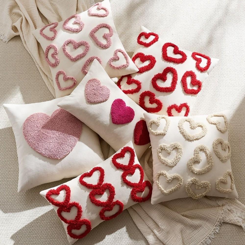 Romantic Valentine Heart Pattern Pillowcase Embroidery Velvet Throw Pillow Cover Brightly Colored Minimalist Pillow Towel
