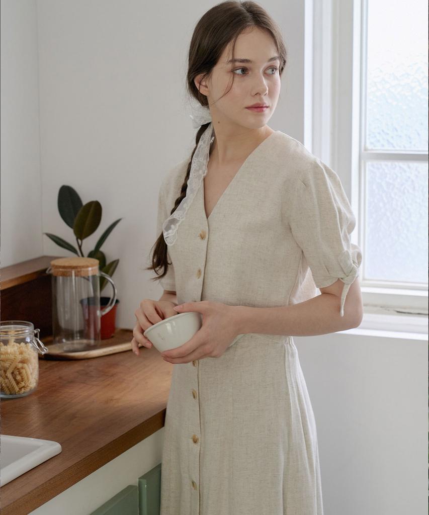 BIBYSEOB [Set] Ribbon Tie Shirt + Button Long Skirt Beige