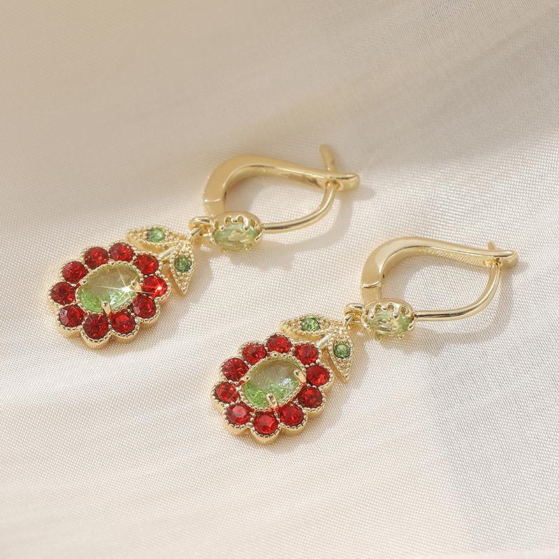 Vintage Golden Red Stone Inlaid Gorgeous Dangle Earrings for Women's Pretty Flower Pattern Pendant Earring Jewelry Gifts
