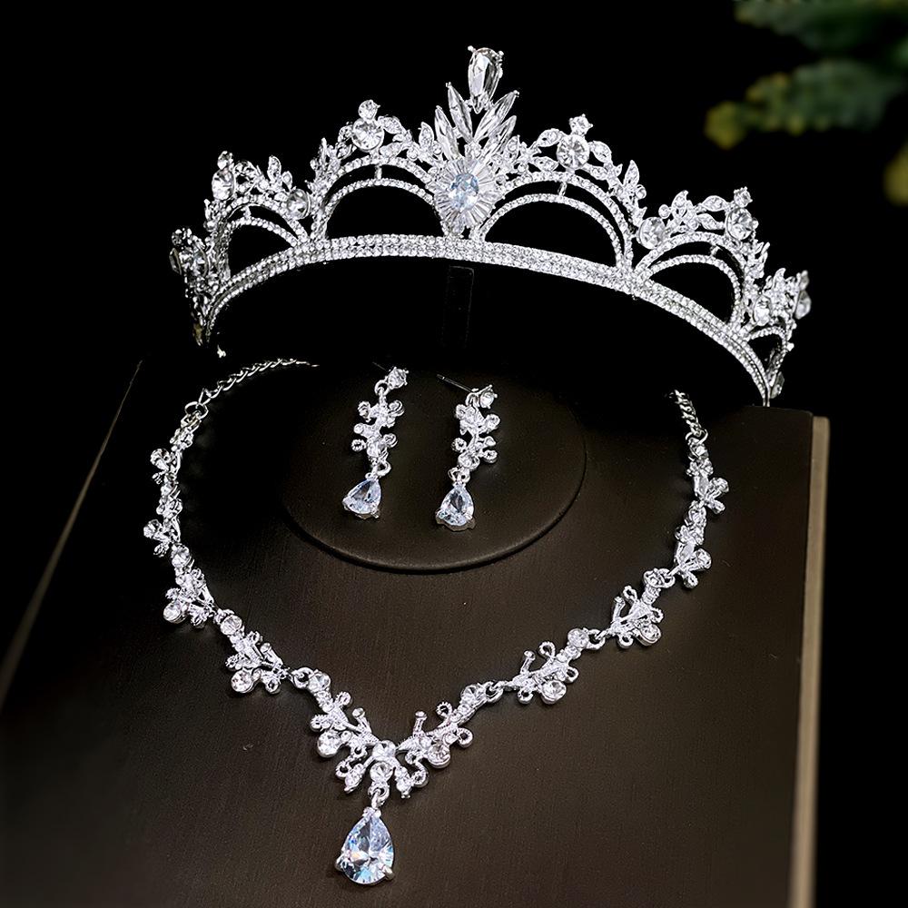 Crystal Atmospheric High-end Wedding Tiara Bridal Crown Necklace Earrings 3pcs Set Korean Fairy Main Wedding Dress Accessories
