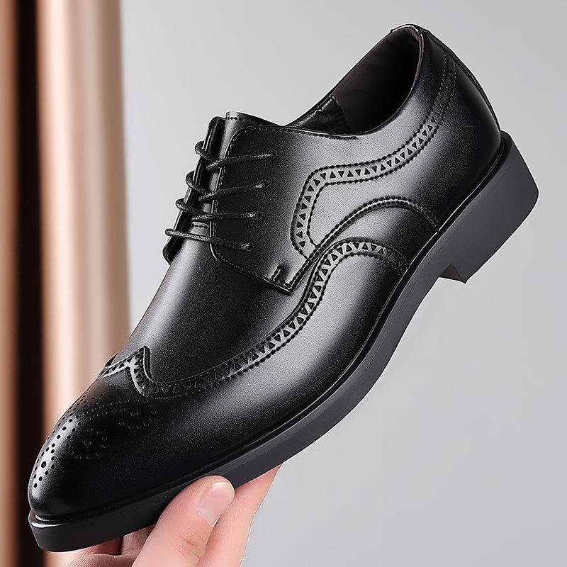 Fashion Men's Classic Retro Brogue Shoes Mens Lace-Up Business Leather Shoes Dress Office Flats Men Wedding Party Oxfords 2025
