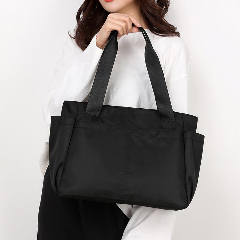 Umhängetasche für Damen aus wasserabweisendem Nylon mit mehreren Taschen für den täglichen Gebrauch