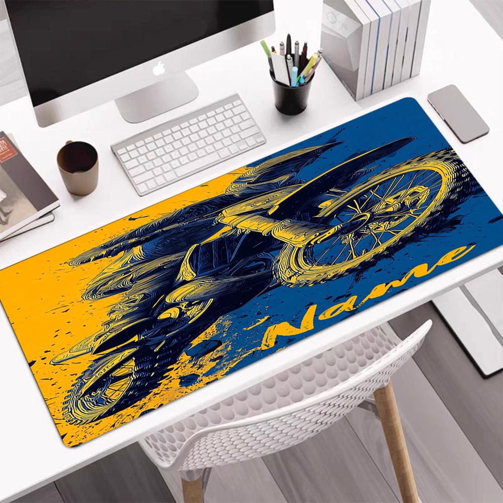Mouse Pad cu Tematică Motociclete Off-road cu Nume Personalizat, Bază de Cauciuc Anti-alunecare, Decor Multifuncțional pentru Birou și Casă, Perfect pentru Personalizarea Spațiului de Lucru.