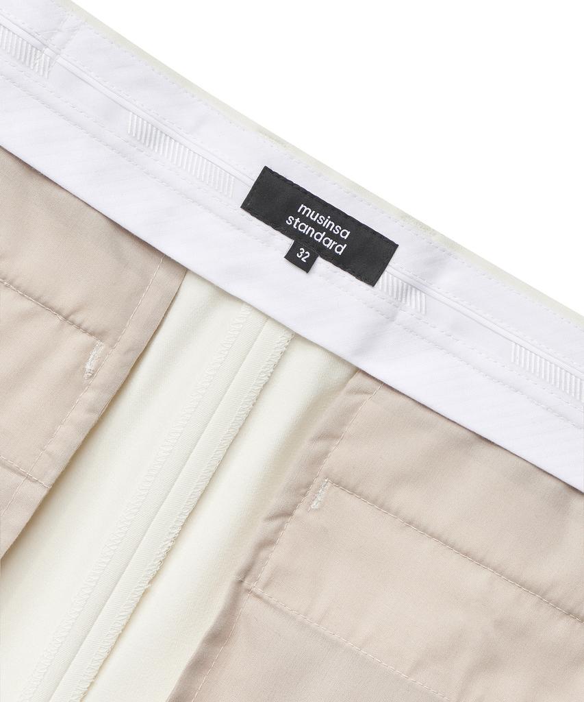 MUSINSA STANDARD Skinny Hidden Elastic Waist Crop Slacks [Cream]