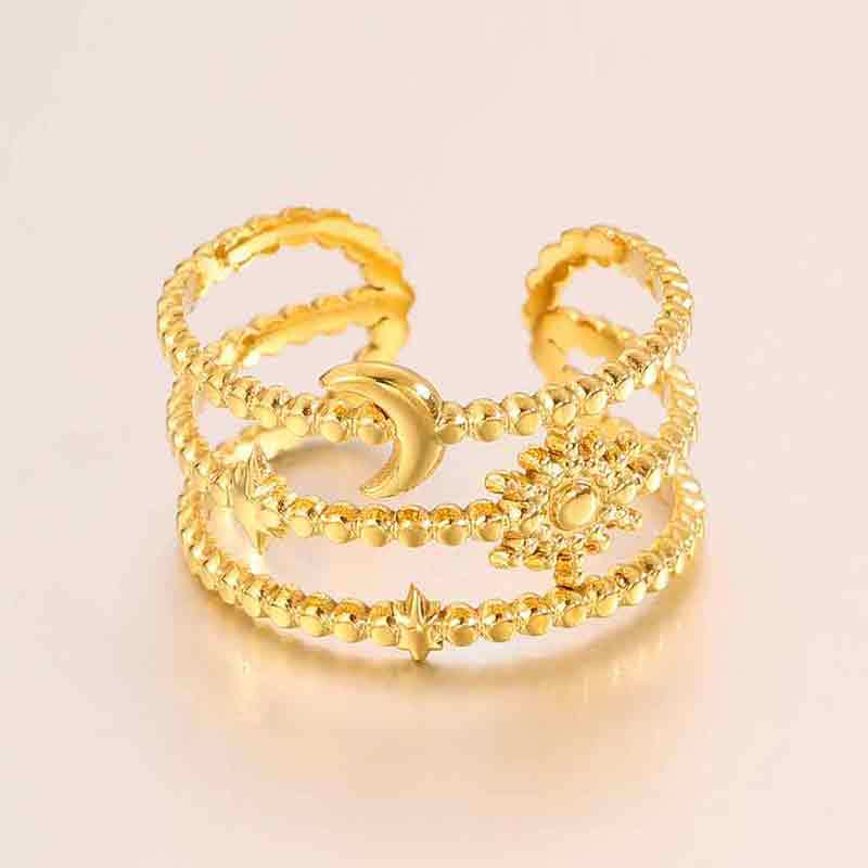 Populaire Mode Roestvrij Staal Hartvormige Open Ring voor Vrouwen, Lichte Luxe, Niche, High-end Stijl Vingerring, 18K Gouden Ring