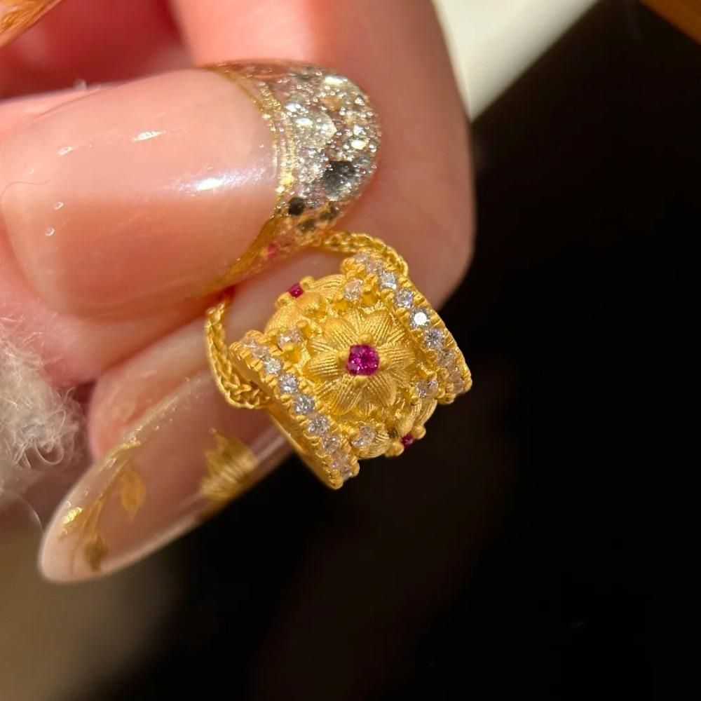 Elegant Red Corundum Sunflower Pendant Necklace Chinese Style Ruby Collarbone Chain for Women