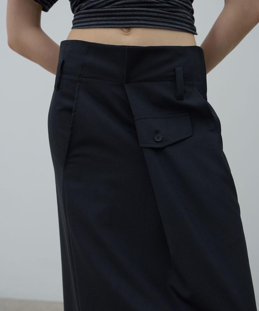 Lcdc Tm Overlap Long Skirt (Black)