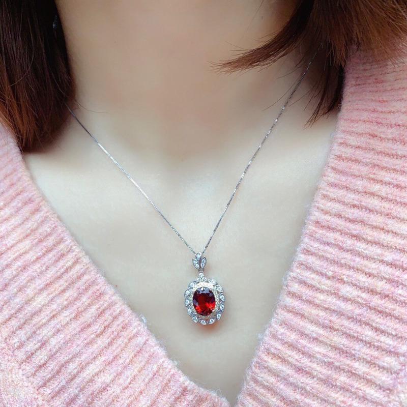 BELLA BOX Neue Stil Luxuriöse Oval Nachahmung Rot Anhänger Trennung Schlüsselbein Halskette Edlen Schmuck Für Hochzeit, Verlobung
