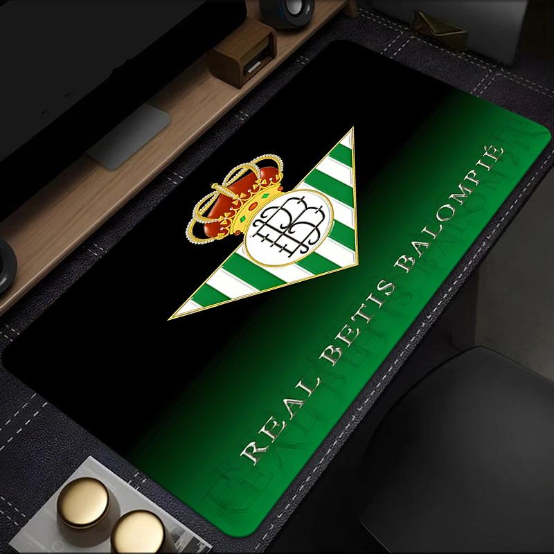 Real Betis Crest Artwork Mouse Pad, Rubber Base, Mouse Pad for Gamers and Office Use, Gaming Desk , Easy To Clean Mat Christmas Fan Gifts