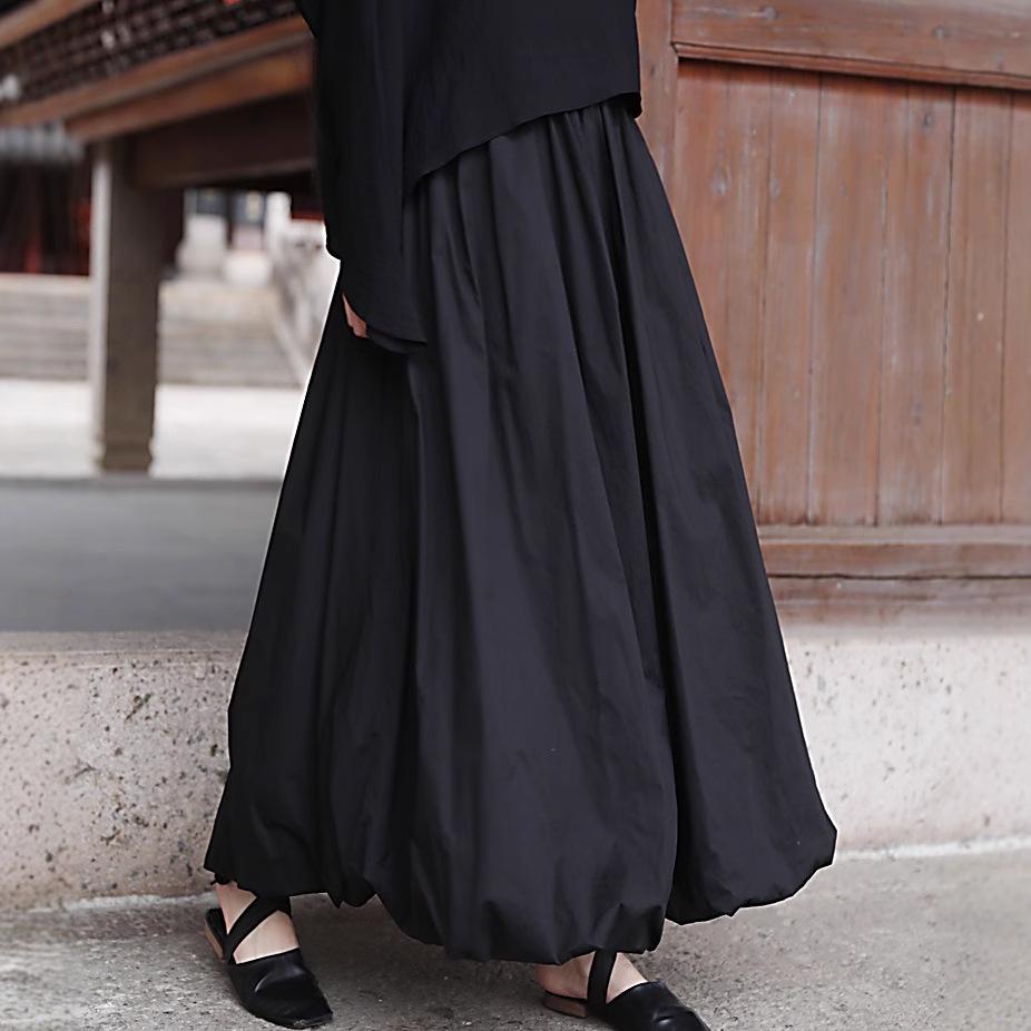 Handmade Heavy-Duty Puffy Cloud Ruffle Midi Skirt In Black and White