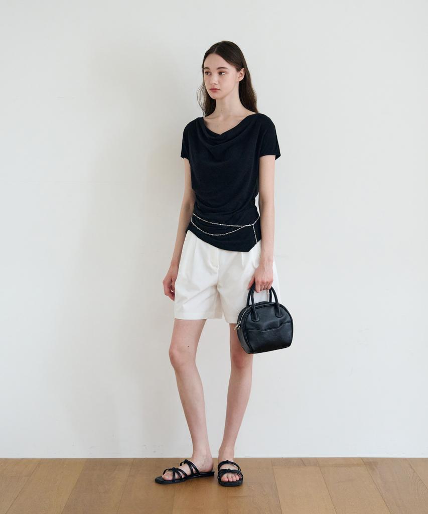 Deuloupisumeon Asymmetrical Tuck Draped T-Shirt [Black]