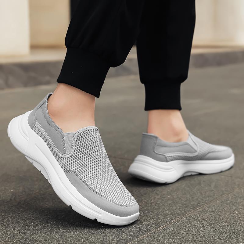Fashion New Men's Casual Shoes Breathable Mesh Large Size Lightweight Summer Sports Shoes Fashionable Running Shoes
