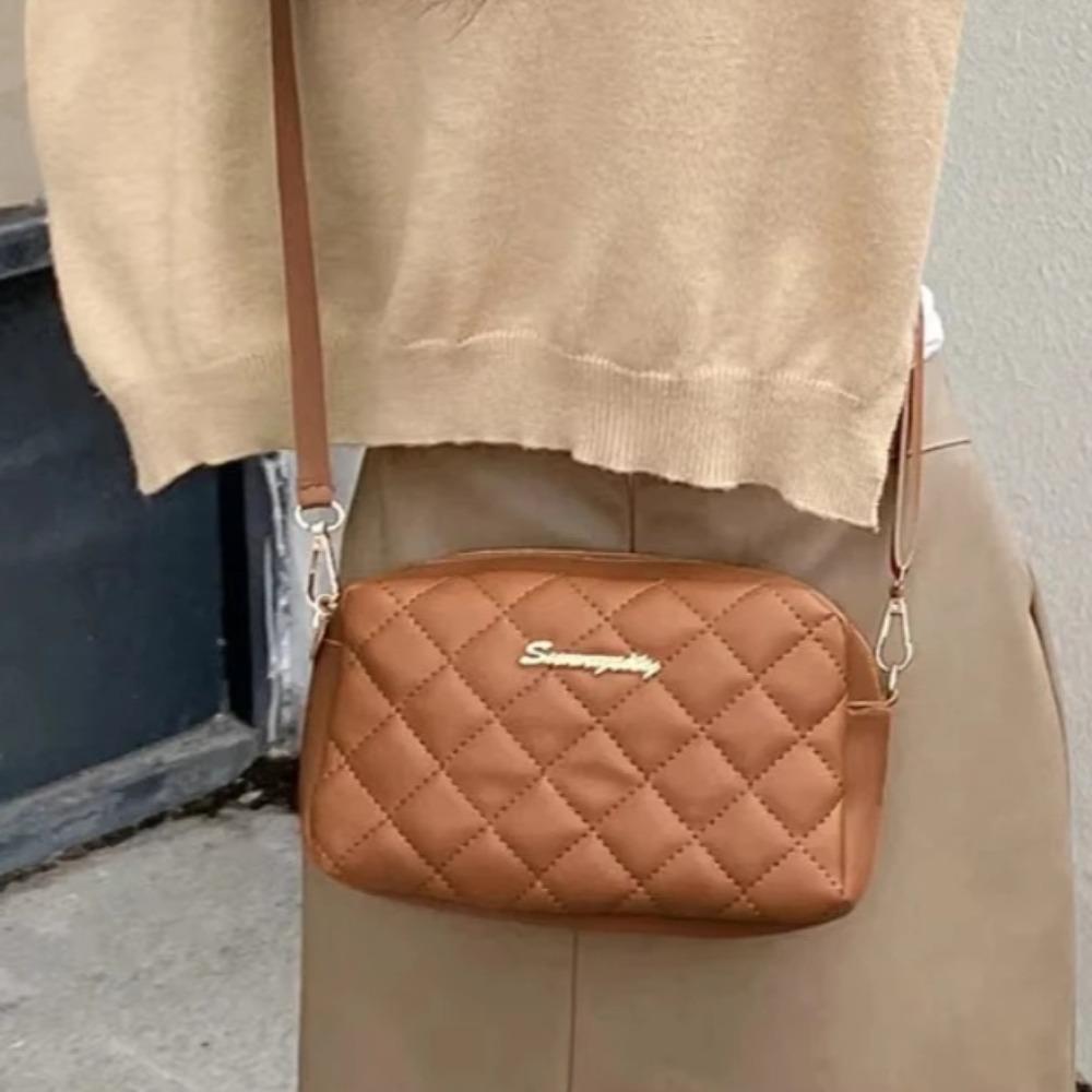 2026 Tassel Women's Small Crossbody Bag Trend Diamd Grid Embroidery Camera Women's Shoulder Bag Fashi Chain Crossbody Bag