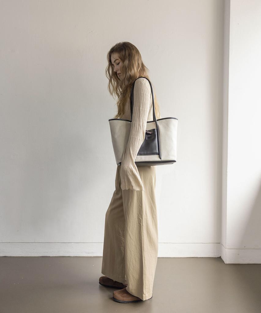 Moiqui Riche Shopper (Black)