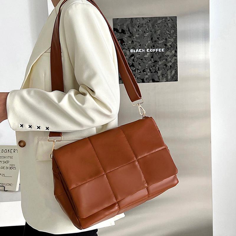 Herfst en Winter Down Schoudertas Dames PU Leer Flap C Crossbody Tas Grote Capaciteit Spons Messenger Handtas Bolsa