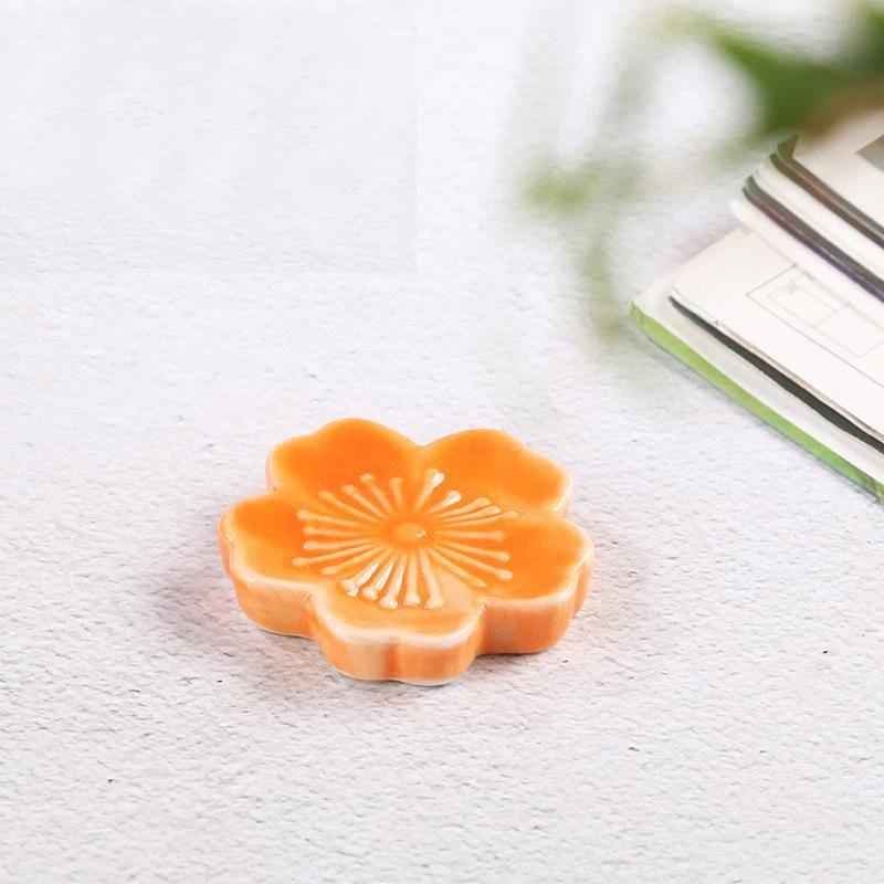 1Pcs Cherry Blossom Ceramic Chopstick Rest Colorful Flower Shape Tableware Holder For Kitchen Restaurant Dining Table Decoration