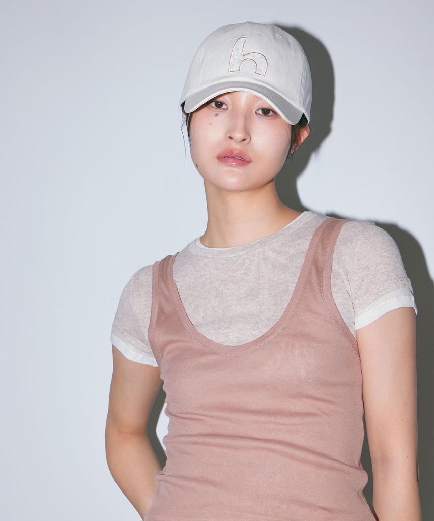 Haebeueoweil H Lace Applique Cap (Cr)