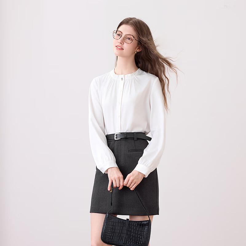 Betu Ruffled Collar Long Sleeve Top