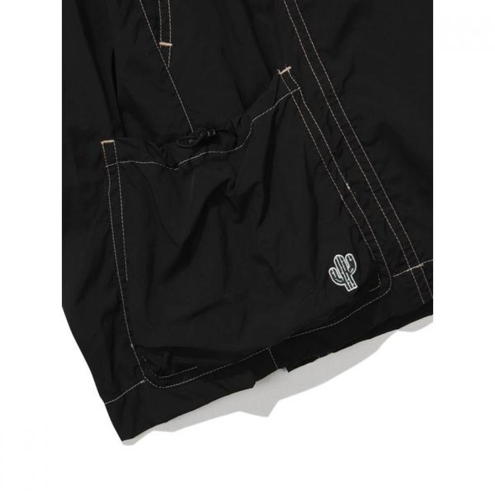Bbc Earth 3d Pocket Half Pants Black