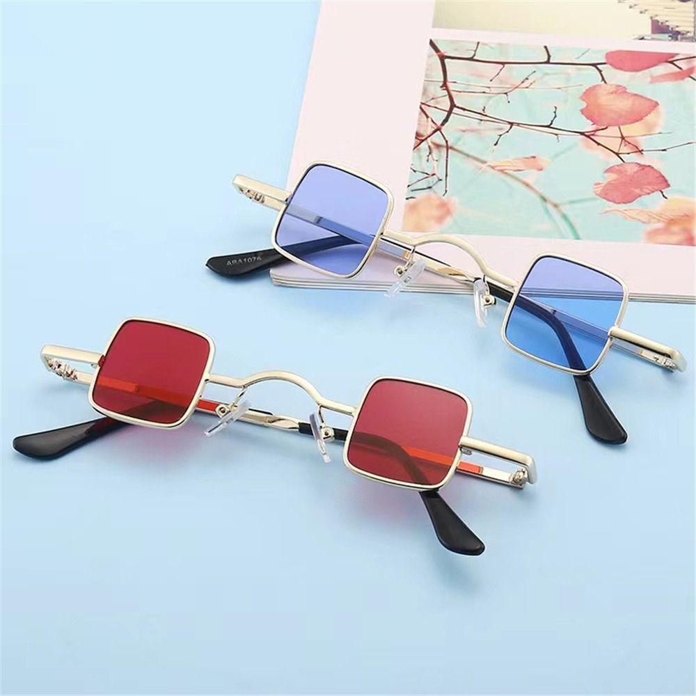 Bonbonfarbene Punk-Sonnenbrille Metallrahmen Hip-Hop-Sonnenbrille Vintage Mini-Sonnenbrille für Damen & Herren